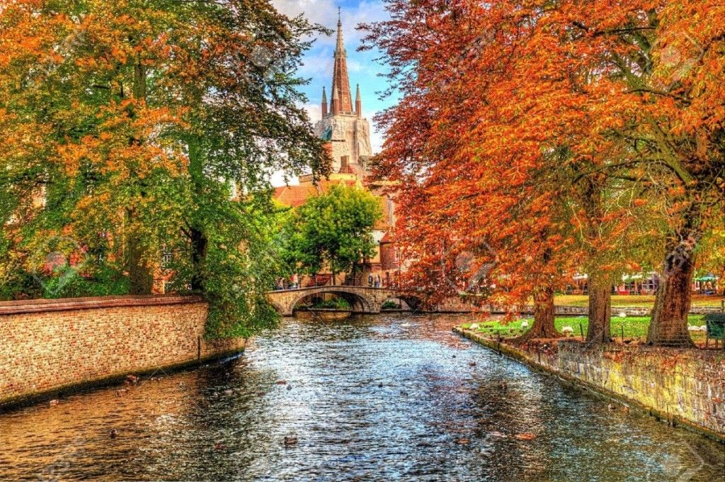 Top 5 des villes à visiter en automne en échange de maison Bruges