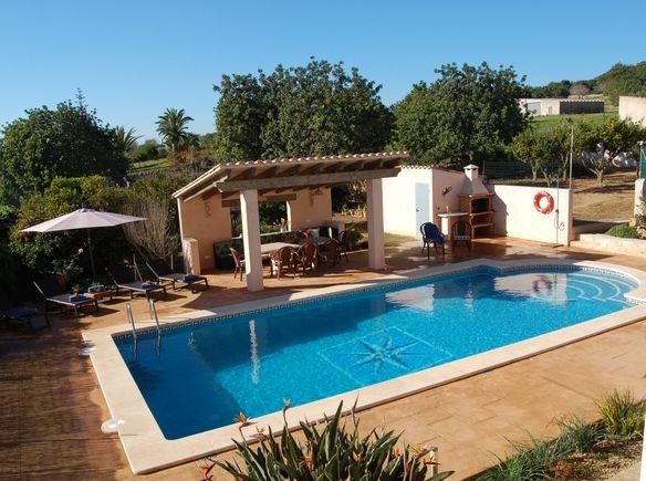 vu a la tv télé télévision capital M6 vacances gratuites et si c etait possible villa majorque