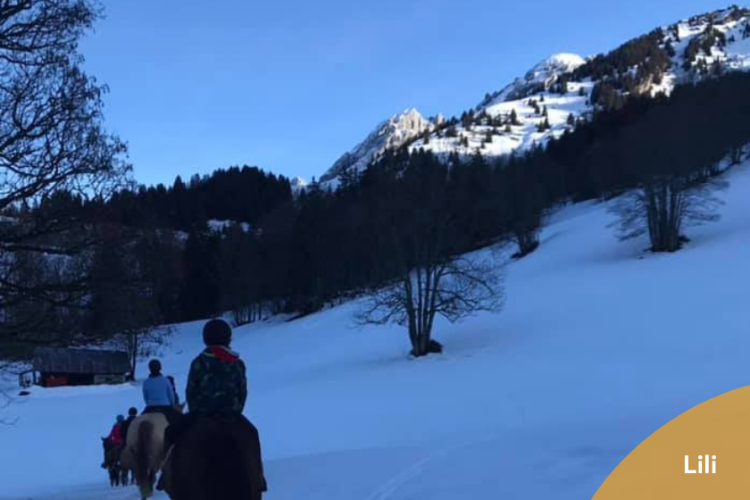 Lili y su intercambio de casas en la montaña y en la nieve