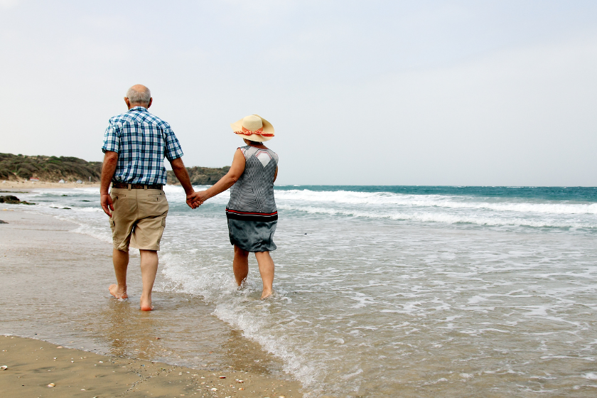 Home exchange to travel more flexibly when you're a retiree.