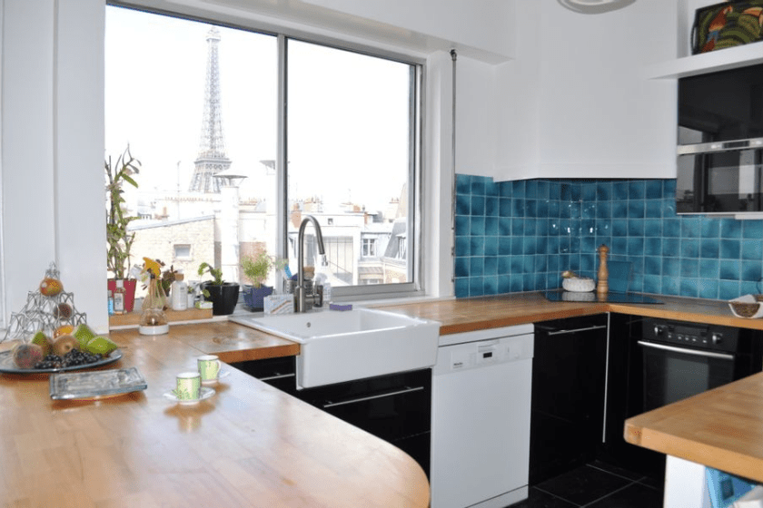 Location courte durée à Paris économies face à la location type Airbnb