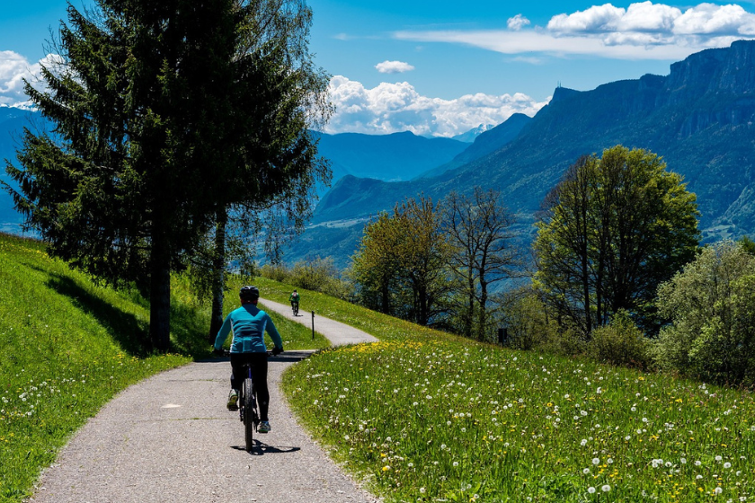 Les meilleures applications pour voyager à vélo