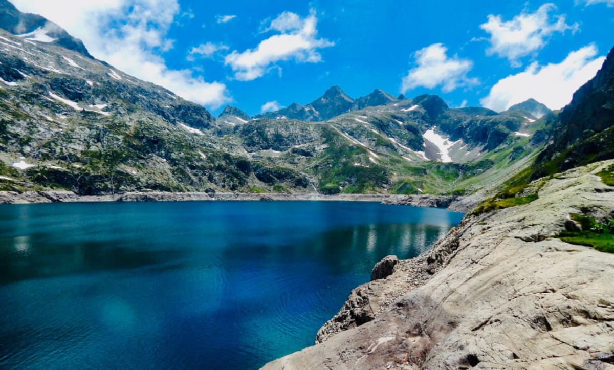 Où aller dans les Pyrénées cet été activités insolites