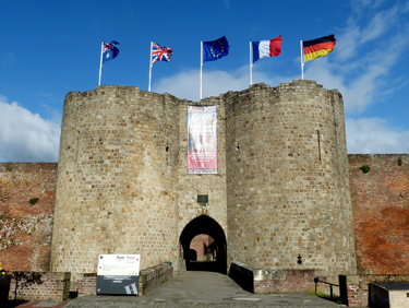 Visiter le le mus&eacute;e l'historial de la grande guerre &eacute;change de maison conseil de HomeExchanger