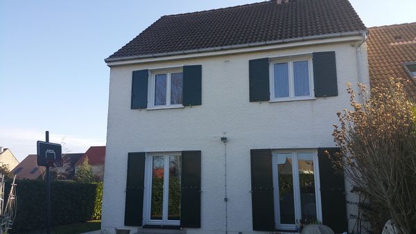 maison à Décines-Charpieu, France