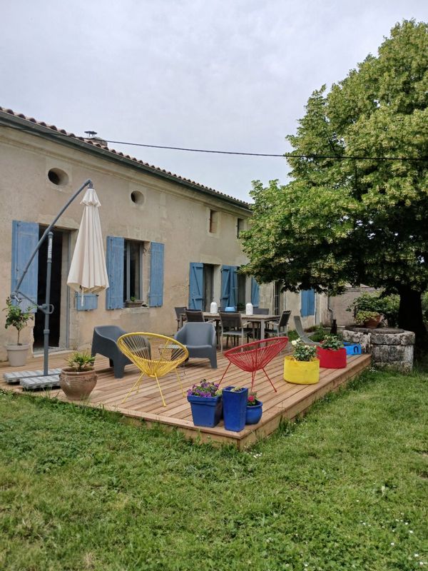 La maison dans  les vignes