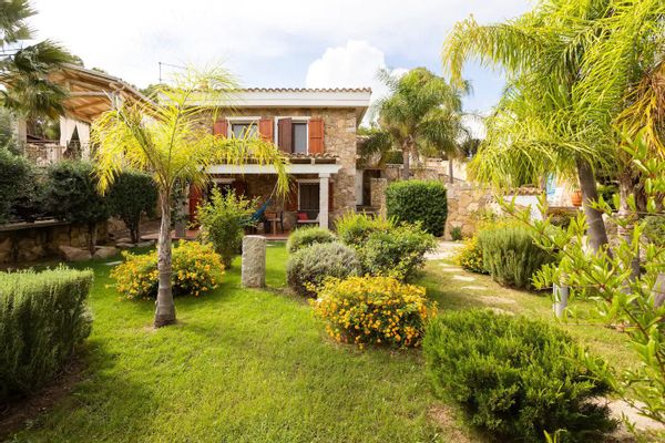 Villa Antonella garden level