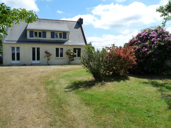 Maison à la campagne proche de la mer