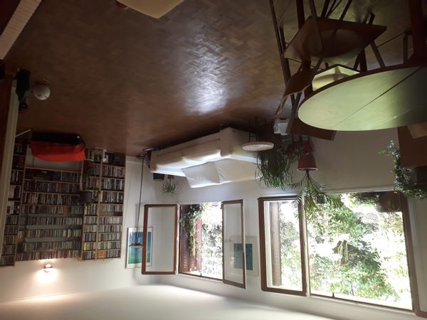 Hayters house near Paris