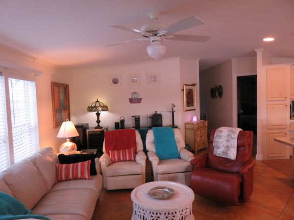 Floride  un bord de l eau pour un minimum de 2 mois ou plus   waterfront  for a minimum of 2 months rental or more