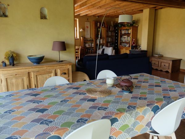Maison bioclimatique à Lagorce, France