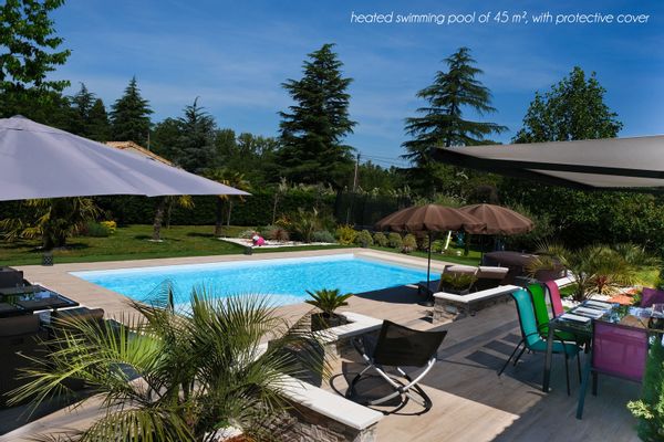 Maison avec piscine, jacuzzi & sauna proche Bordeaux