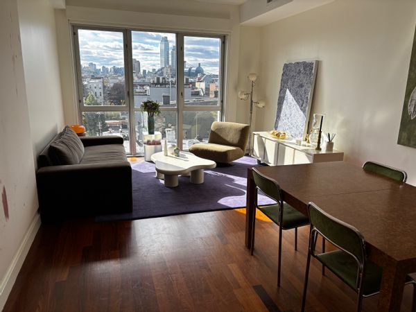 Beautifully decorated 1 bedroom in the heart of Williamsburg