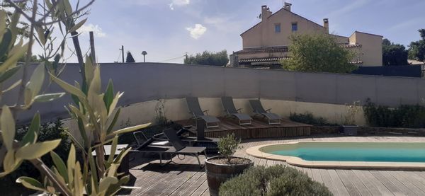Maison avec piscine en Provence