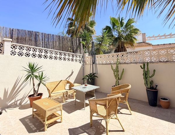 Disponible juillet août 2026, votre été en Espagne - 3 chambres 12 min plages - 4 personnes max