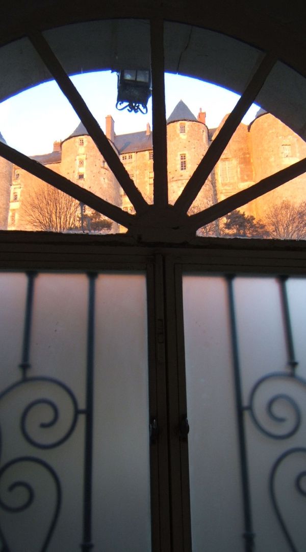 Belle et grande maison dans la vallée de la Loire