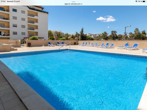 Large penthouse in sunny Algarve. No exchange in July/August please.