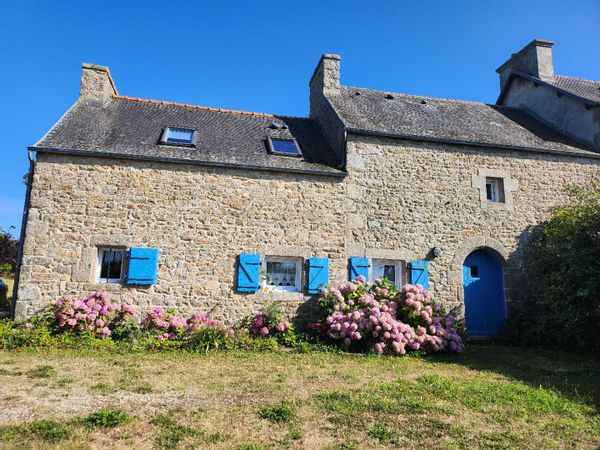 Jolie petite maison bretonne à 3 kms de la mer
