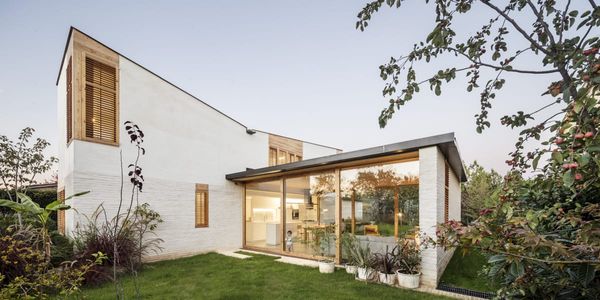 La maison de Judith and family