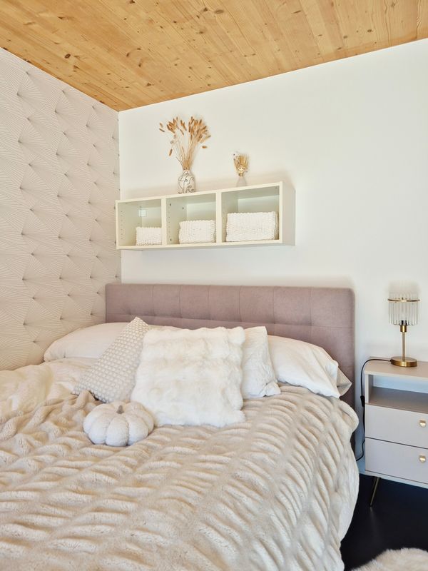 Chambre privée au cœur des Alpes suisses; ski et randonnée!