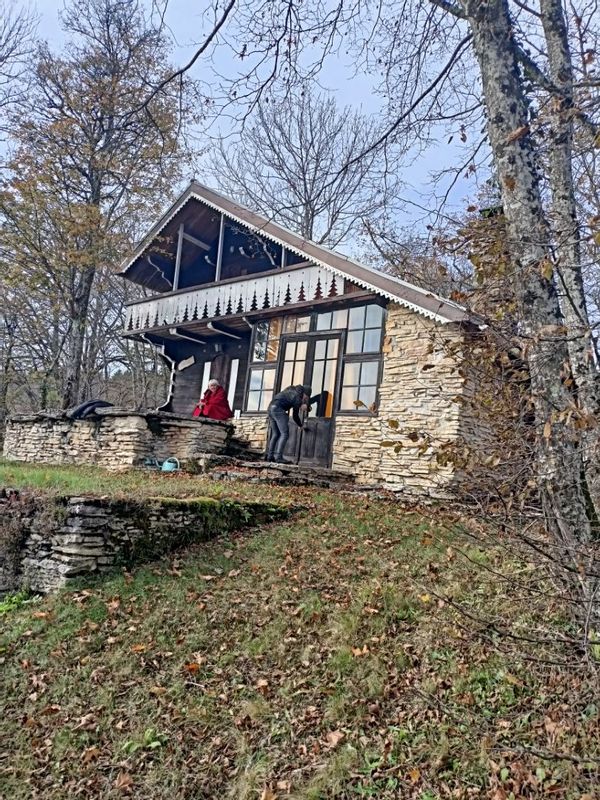 CHALET D ETE VUE  MONTAGNE