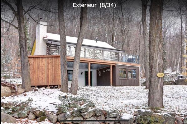 Chalet typique canadien, au cœur de la nature et proche de toutes commodités!