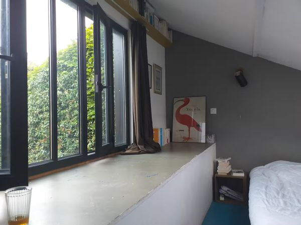 La chambre avec salle-de-bain privative de Sabine