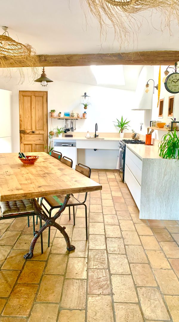 Maison de charme proche d’Uzes avec piscine, jacuzzi et salle de sport