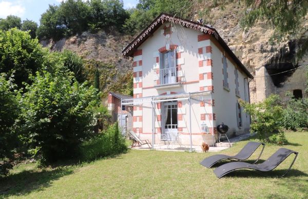 La rêverie, Proche des coteaux mythique de la région, calme et visite des châteaux de la Loire.