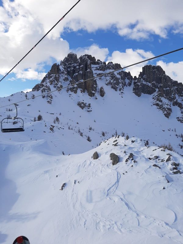 Le relais de la marmotte Studio à la montagne été hiver lac serre-ponçon