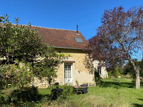 La Luterne, charmante maison au coeur d'un village paisible.