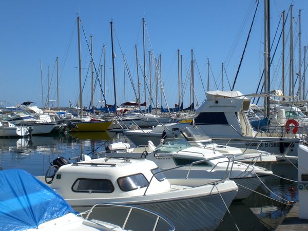 maison haute Corse proche plage et port<La vie là  indisponible juillet et août 6/7 nuits minimum