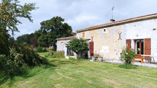 Jolie longère au cœur de la Charente Maritime