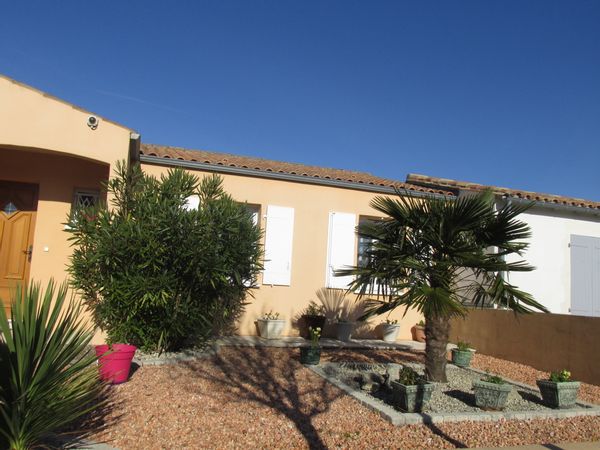 La maison de Cécile PAS DE GP POSSIBLES