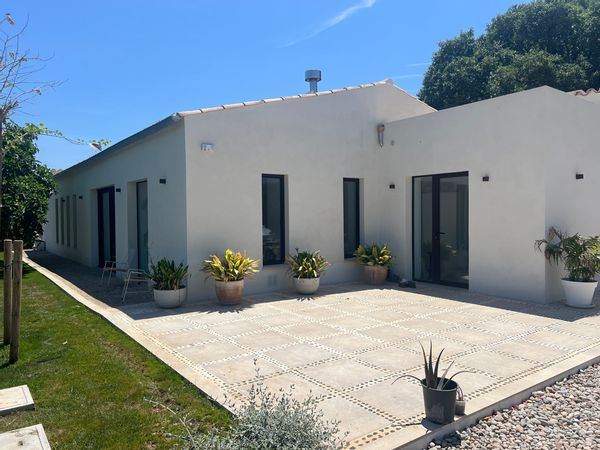 A Pearl in Mallorca - Une perle à Majorque