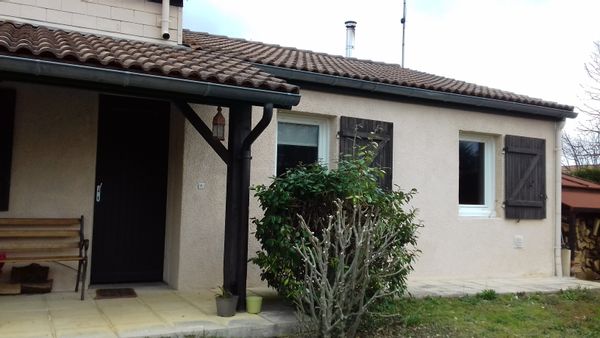 Proche de Toulouse, petite maison agréable et calme.