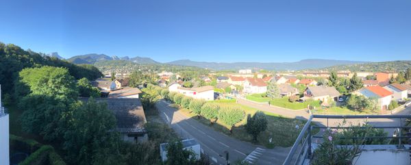 Penthouse avec vue sur les montagnes