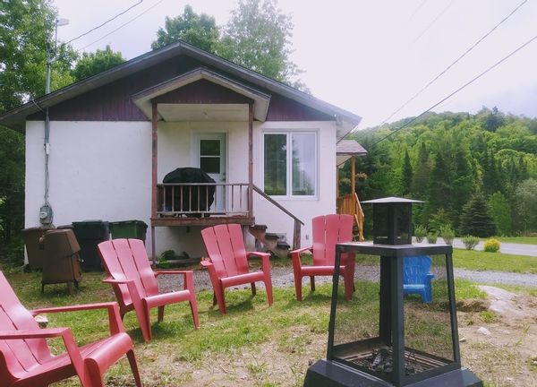 Sympathique chalet dans les Laurentides