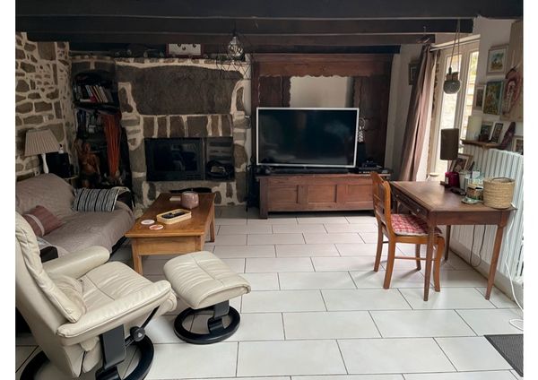 Maison de campagne avec jardin, animaux et mission de gardiennage