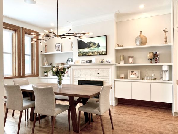 Maison de ville luxueuse datant du début du 20e siècle (entièrement rénovée) au coeur de Montréal