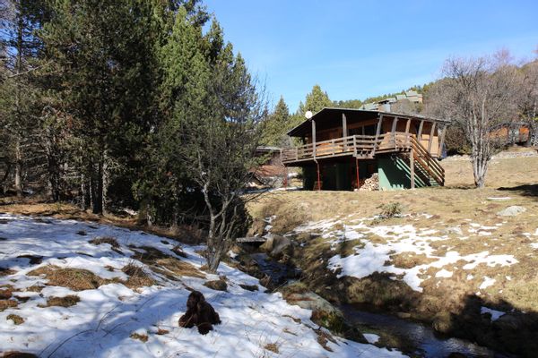 !!!ACTUELLEMENT EN TRAVAUX!!! Chalet familial en pleine nature. Station de Pyrenees 2000/Font Romeu