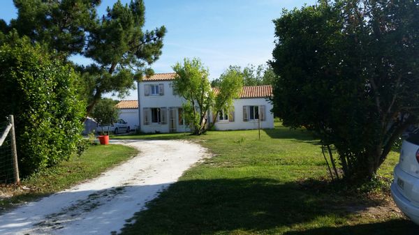 île d'Oléron...de l'espace, au calme, nature, jardin, un point de départ idéal
