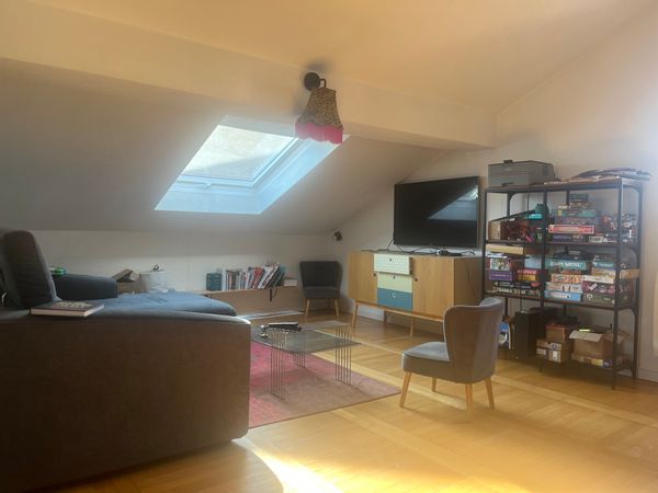 Le duplex au fond du jardin de Claire, Achille et Maxime