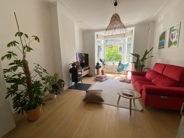 Maison de ville dans joli quartier de Bruxelles