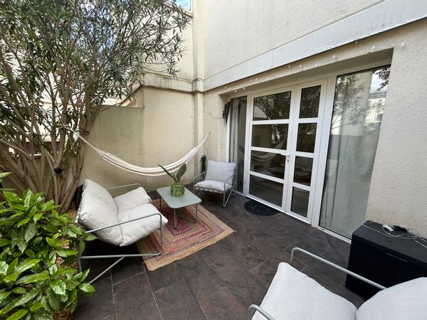 havre de paix aux portes de paris - terrasse fleurie - 2 chambres -gare a 2 min
