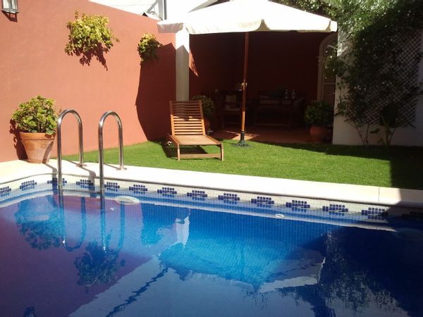 La maison de Juan,  Mariché Y Claudia.