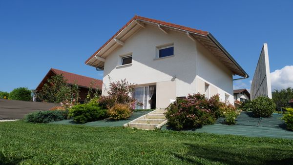 La maison de Fabien et Nathalie au coeur de la Haute Savoie