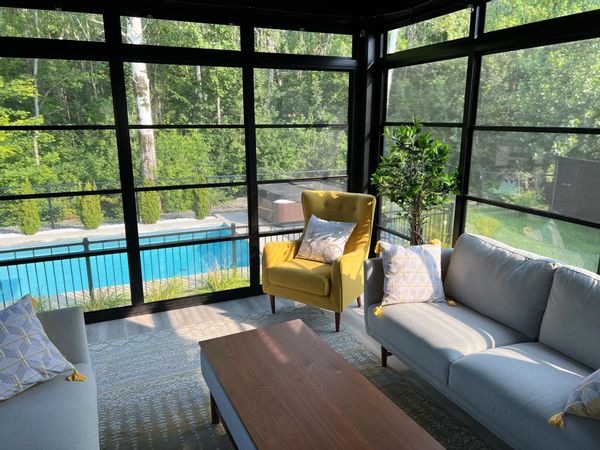 Beautiful new home with pool