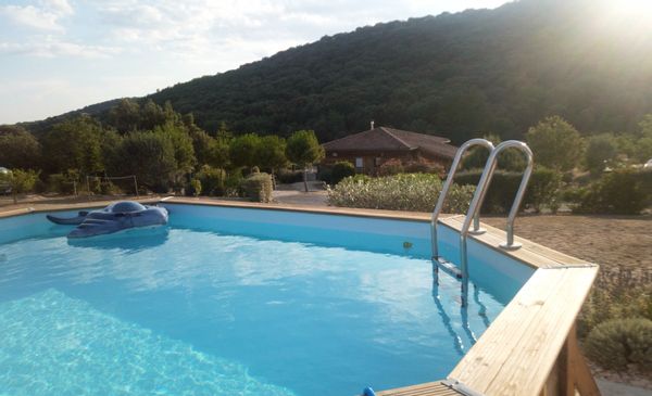 Maison avec piscine dans les gorges de l Ardèche