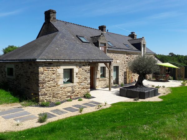 Welcome in our typical house in Brittany